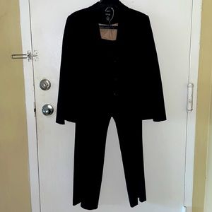 Womens black stripped pant suit